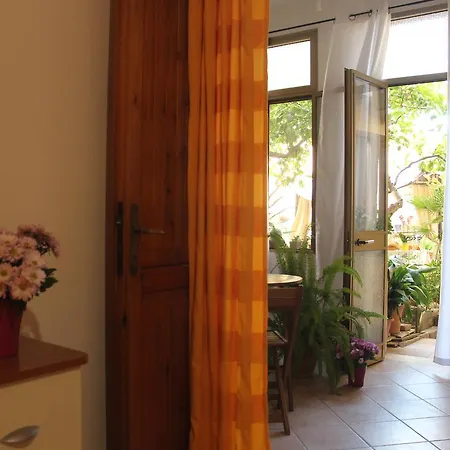 Fiori E Limoni Bed & Breakfast Quartucciu